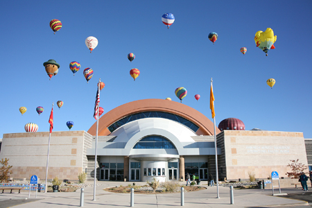 etc ballonmuseum outside