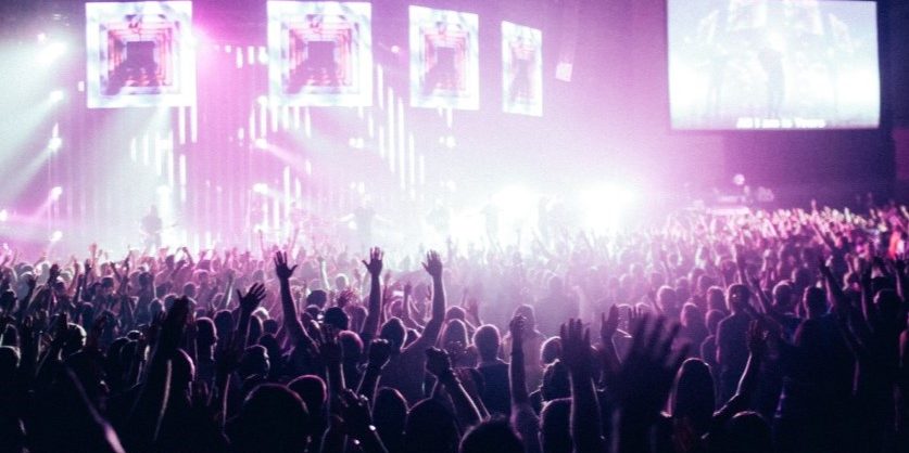 live-concert-stage-event-outdoor-led-panels-night